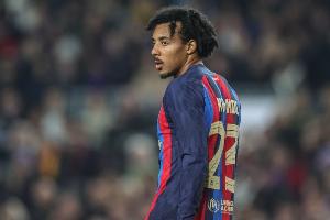 本赛季五大联赛后卫出场榜：孔德52场居首，达洛特、马兹拉维51场